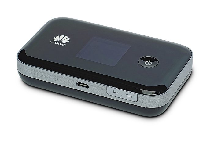 Huawei E5377T ang. menu – włączenie pracy w roamingu